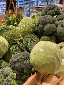 choux1-legumes-fruits-bio-biocoopmarseillesaint-menetbio.webp